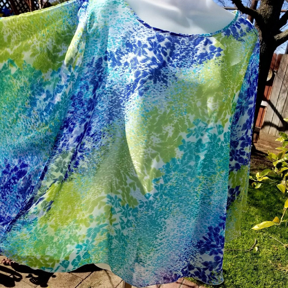 Colorful Blouse - Picture 3 of 4